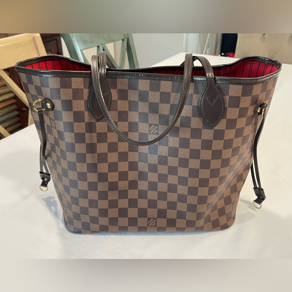 Louis Vuitton | Neverfull MM Tote | Brown - Picture 2 of 12